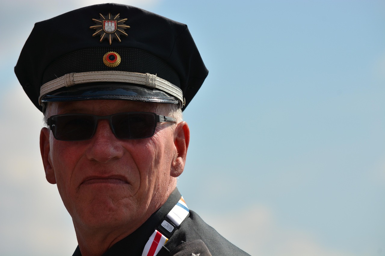 蜂巢互联实名账号：流量卡的使用时长和流量的计算规则是什么？