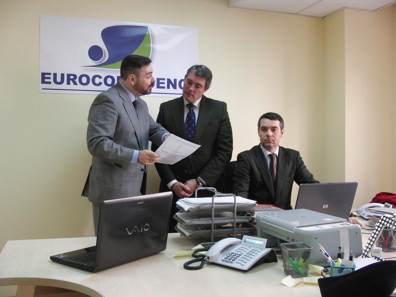 纯流量卡免实名：快速详情下载教程电视剧app